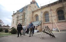 Фото 4: Ремонтно-реставраційні роботи зі заміни даху храму св. Климента Шептицького (колишній костел св. Казимира)
