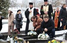 Фото 8: У День Збройних Сил України у Львові вшанували пам’ять полеглих Героїв