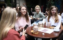 Фото 4: Мер Львова вручив дипломи цьогорічним стажерам міської ради — учасникам програми «Перший кар’єрний крок»