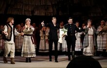 Фото 4: Мер Львова нагородив відому диригентку Кері-Лінн Вілсон, яка підтримує Україну