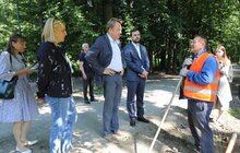 Фото 13: У Львові тривають роботи із реконструкції лісопарку «Білогорща»