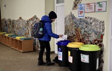 Фото 1: У школах Львова стартував проєкт роздільного збору побутових відходів (відео)
