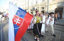 Фото 1: Сьогодні у Львові розпочався міжнародний фестиваль фольклору «Етновир»