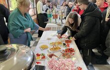 Фото 5: Майстер-класи, бармен-шоу та кулінарні ігри: школярам в цікавий спосіб розповіли про навчальні програми львівських училищ