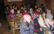 Фото 3: На День Валентина потребуючі діти побували в музеї шоколаду
