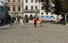 Фото 2: До Львова завітали відомі українські мандрівники, які пішки йдуть з Ужгорода до Харкова