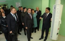 Фото 7: Прем’єр-міністр України Володимир Гройсман оглянув стан виконання ремонтних робіт у Львівському перинатальному центрі