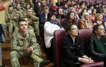 Фото 15: В Академії сухопутних військ привітали матерів курсантів
