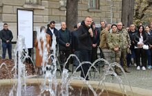 Фото 9: У Львові відкрили фонтан, присвячений Герою України «Да Вінчі» та всім добровольцям (відео)