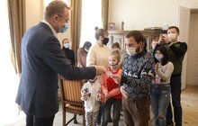 Фото 5: Місто спільно з опікунами придбало 3 квартири дітям, позбавленим батьківського піклування, та 1 квартиру багатодітній сім’ї