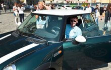 Фото 11: У Львові відбулась виставка автомобілів MINI Cooper