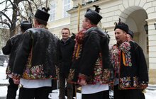 Фото 14: Колядники з Верховини у Львові показали справжні традиції, що живуть і зберігаються сотні років поміж Карпатськими горами