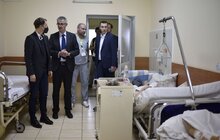 Фото 1: «200 німецьких лікарів готові лікувати поранених в Україні», - міністр охорони здоров'я Німеччини