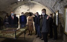 Фото 10: У підземеллі Гарнізонного храму відкрили виставку унікальних реліквій XII-XV ст.