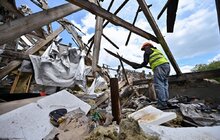 Фото 6: Непридатні для відновлення будинки, які росія зруйнувала у Львові 4 вересня, демонтовують: на їх місці буде громадський простір (відео)