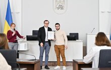 Фото 6: У Львівській мерії вручили дипломи стажувальникам-учасникам програми «Перший кар’єрний крок»