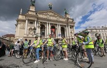 Фото 8: У перший день Урбан-Форуму головний архітектор Львова провів екскурсії для учасників (відео)