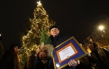 Фото 7: У Львові засвітили головну ялинку міста (фото/відео)