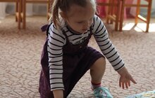Фото 21: Всесвітньовідома німецька мисткиня передала вихованцям Львівського Центру підтримки дітей авторські патріотичні ковдри