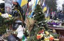 Фото 4: На Личаківському кладовищі лунала скорботна коляда (відео)