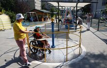 Фото 17: У Львові для дітей з інвалідністю створили перший в Україні унікальний парк розваг та відкриттів (відео)