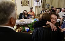 Фото 24: У Львові попрощалися з письменником та дисидентом Ігорем Калинцем (фото/​відео)