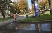 Фото 7: Комунальні служби проводять миття і дезінфекцію в місті