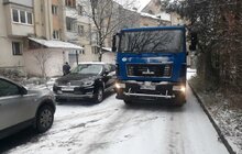 Фото 13: Усі комунальні служби залучені до прибирання міста від снігу