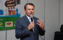Фото 2: У Львові на Ярмарку дитячого дозвілля батькам роздають безкоштовний довідник дозвілля