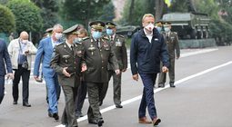 Мер Львова долучився до урочистостей з нагоди Дня знань в Академії сухопутних військ