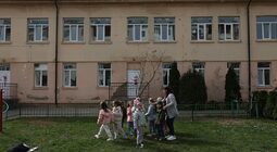 У дитячий садок «Казка», який торік постраждав від російської ракети, повернулись діти (відео)