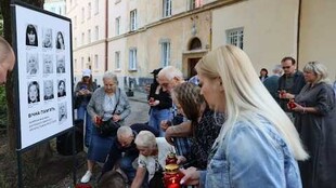 На вул. Стрийській вшанували загиблих після ракетного обстрілу 6 липня 2023 року