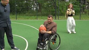 У регіональному парку «Знесіння» відкрили інклюзивний майданчик