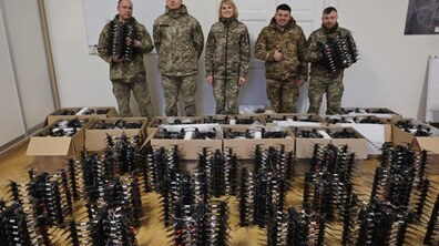 Фото: Захисникам передали необхідну техніку та обладнання