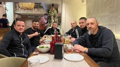 Фото: Львівські ресторани організували безкоштовні різдвяні вечері для військових