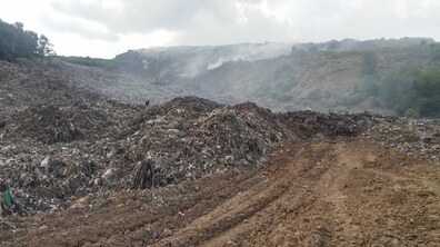 Фото: «Львів дальше перебуває у сміттєвій блокаді», - А. Садовий