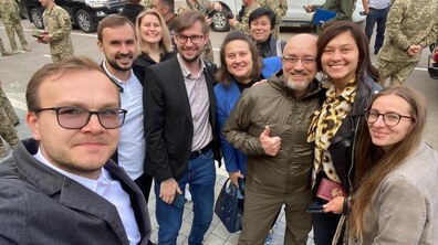 Фото: Міністр оборони України відзначив львівських волонтерів нагородами Міноборони