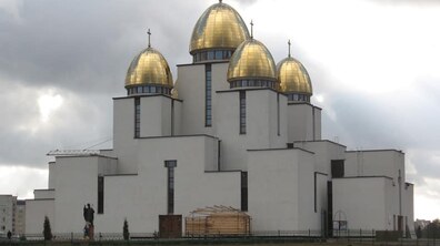 Фото: Поліція розслідує підпал у церкві на Сихові