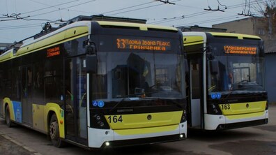 Фото: У Львові на маршрутах курсують три тролейбуси з автономним ходом