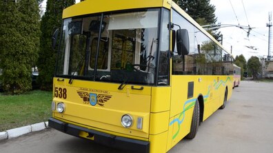 Фото: Від сьогодні призупинив роботу тролейбусний маршрут № 10: вивільнені тролейбуси підсилять маршрути № 2, 9 та 12