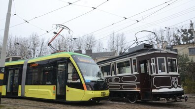 Фото: На трамвайних маршрутах № 3 і № 8 збільшено кількість вагонів