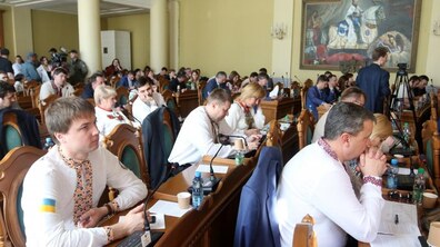 Фото: Депутати не змогли подолати вето міського голови