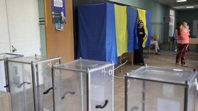 Фото: За оперативними даними, всі виборчі дільниці у Львові відкрились і працюють