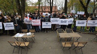 Фото: Львівська міська рада готує позов до суду на рішення Кабміну про карантин «вихідного дня»