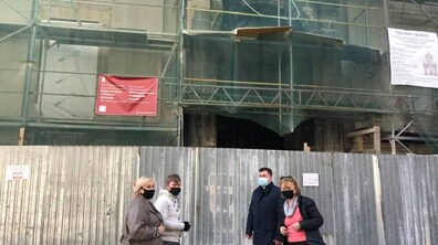 Фото: Відновлено роботи з реставрації головного фасаду храму св. ап. Петра і Павла