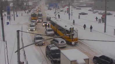 Фото: Через погодні умови виникають тимчасові затримки в русі електротранспорту