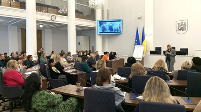 Фото: Як підтримати дітей у час війни: понад 160 психологів львівських освітніх закладів пройшли навчання