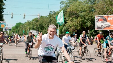 Фото: Львів’ян запрошують долучатись до шостого благодійного велопробігу з Арсеном Мірзояном