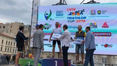Фото: У центрі міста нагородили переможців Lviv Triathlon Cup