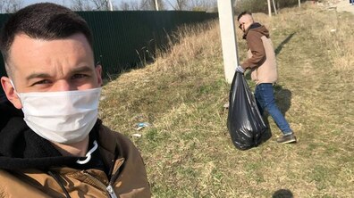 Фото: В рамках ініціативи «Я допомагаю місту» до прибирання сьогодні долучилось 20 волонтерів
